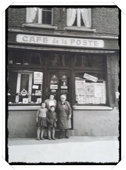 Cafe de la poste1.jpg